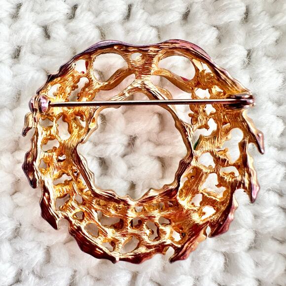 Holiday Christmas Lot Set of 8 Tree Snowman Wreath Angel Vintage Brooch Pins - Picture 9 of 12